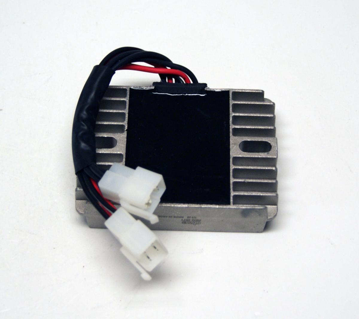 REGULATOR 32800-02F00 SH579A-12, DZE 02571-04 SUZUKI TL1000 R/S 1997-2004 thumbnail 2