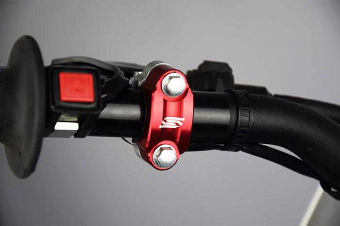 ROTATING HANDLEBAR MOUNTS RED UNIVERSAL SCAR RBC3 thumbnail 3