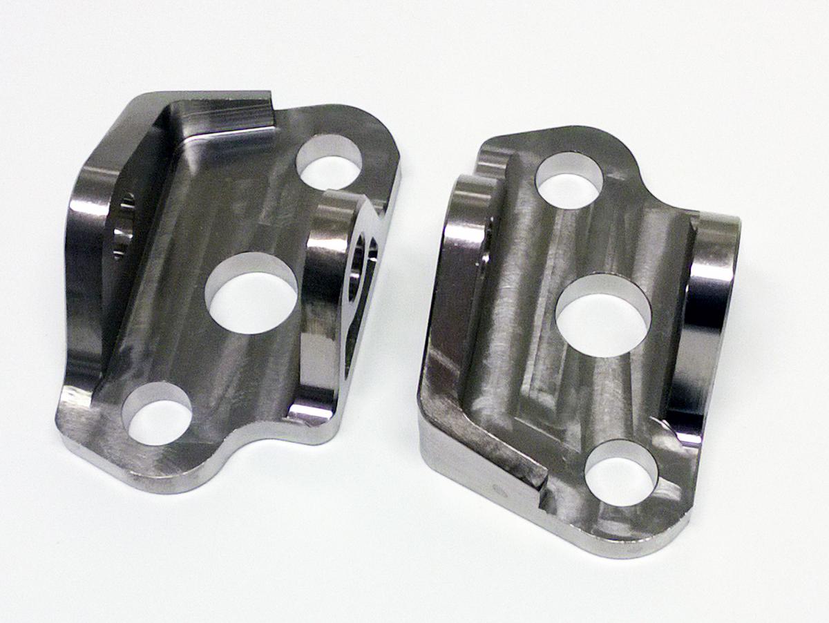 TITANIUM FOOTPEG MOUNTS BRACKETS 06-26 FANTIC YAMAHA XX YZ 125 250 GR5-TI SCAR STFMB151 thumbnail 3