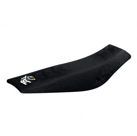 02-21 YZ TRACTION BLACK, SEAT COVER BLACKBIRD 1230J image 1