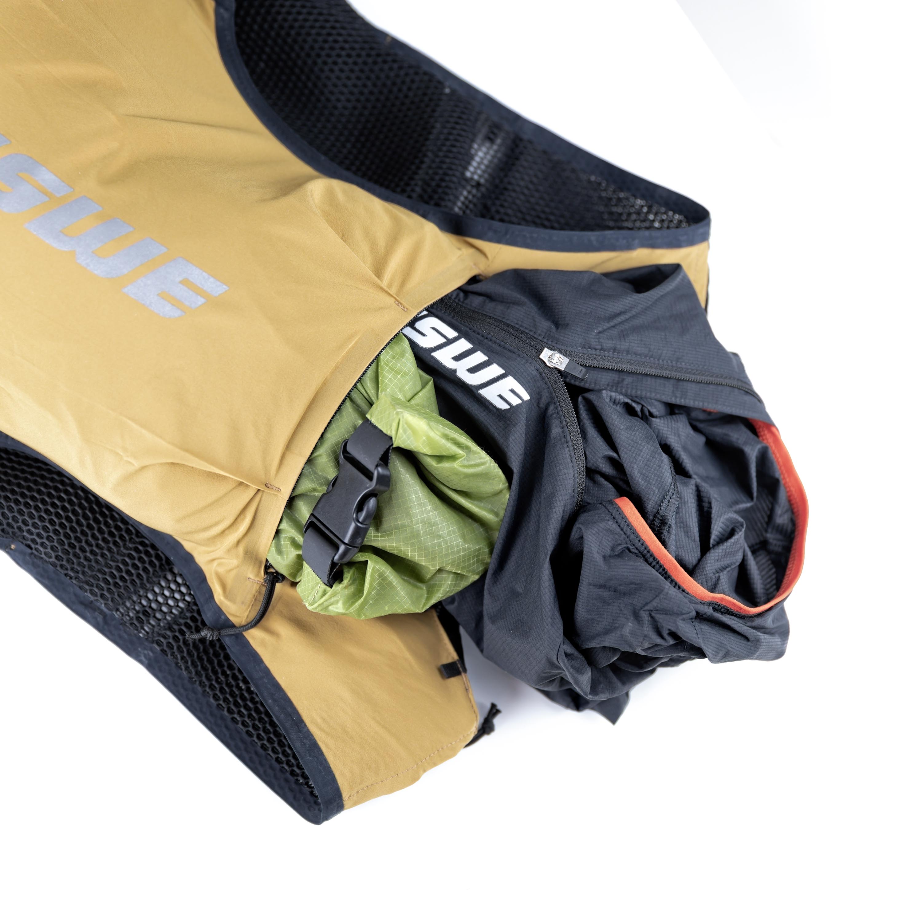 VST 8L Bike Hydration Vest M - White - USWE 52080960293 thumbnail 4